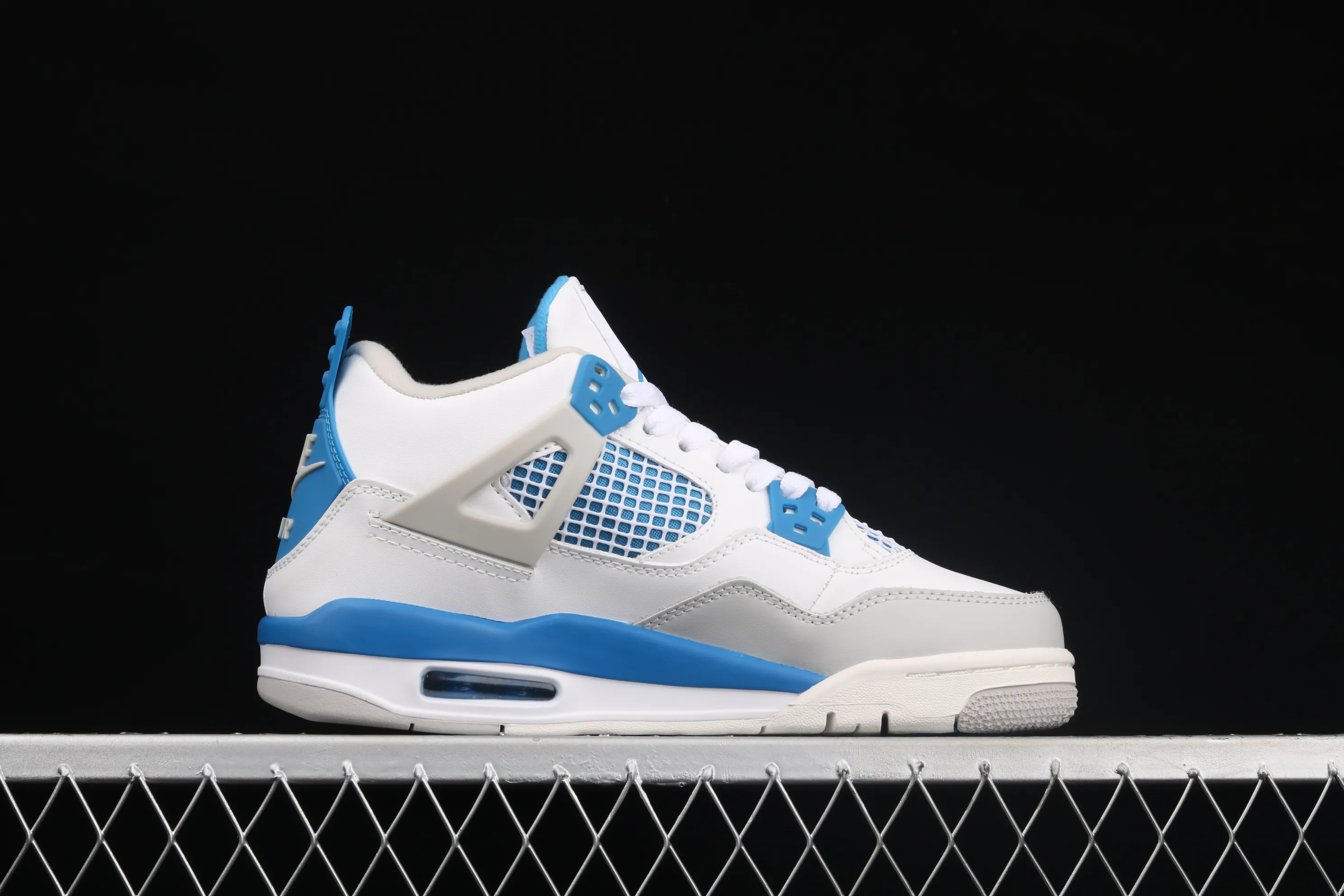 All categories Air Jordan Jordan series basketball shoes Air Jordan 4 G version Air Jordan 4 Retro "Military Blue" AJ4 Joe 4 white blue 308497-105